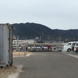 厳しい