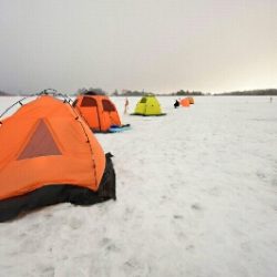 霊前寺湖　ワカサギ釣り