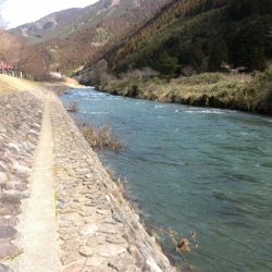 雨の後の揖保川
