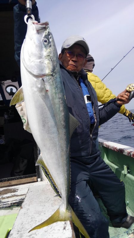 遊漁船 新鋭丸 釣果