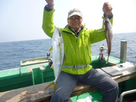 真祐丸 （しんゆうまる） 釣果