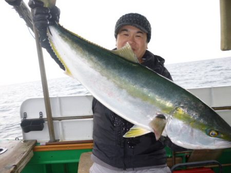 真祐丸 （しんゆうまる） 釣果