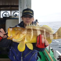 真祐丸 （しんゆうまる） 釣果