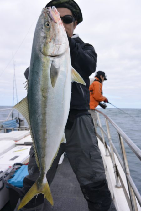 ジギング船 BLUEWATER 釣果