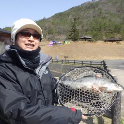 フィッシングレイクたかみや 釣果