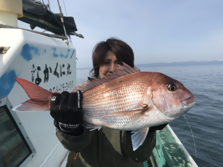 なかくに丸 釣果