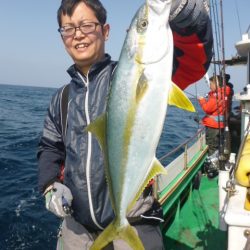 真祐丸 (しんゆうまる) 釣果