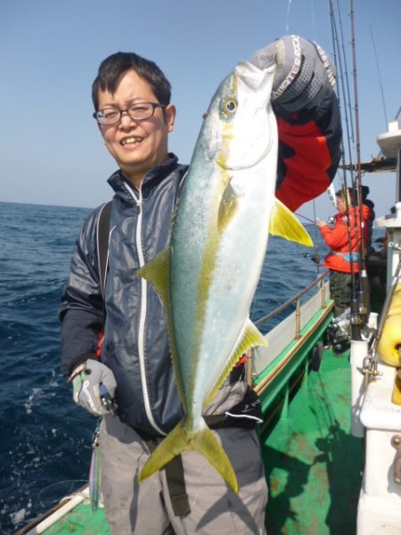 真祐丸 (しんゆうまる) 釣果