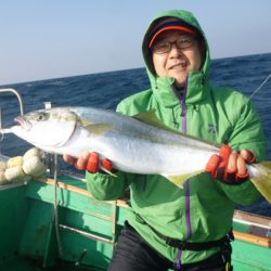 真祐丸 (しんゆうまる) 釣果