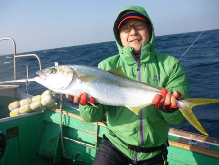 真祐丸 (しんゆうまる) 釣果