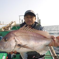 真祐丸 （しんゆうまる） 釣果