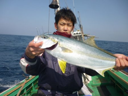 真祐丸 (しんゆうまる) 釣果