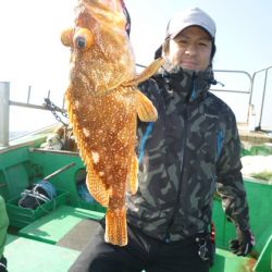 真祐丸 (しんゆうまる) 釣果