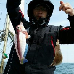 つれ鷹丸 釣果