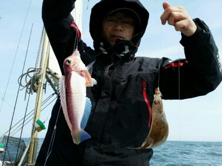 つれ鷹丸 釣果