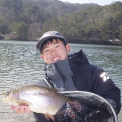 フィッシングレイクたかみや 釣果