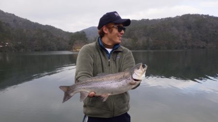 フィッシングレイクたかみや 釣果