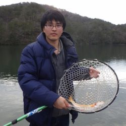 フィッシングレイクたかみや 釣果