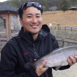 フィッシングレイクたかみや 釣果