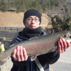 フィッシングレイクたかみや 釣果