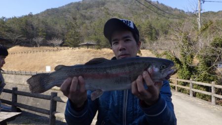 フィッシングレイクたかみや 釣果