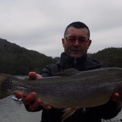 フィッシングレイクたかみや 釣果