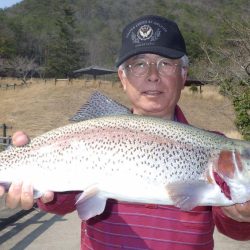 フィッシングレイクたかみや 釣果