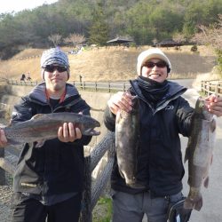 フィッシングレイクたかみや 釣果