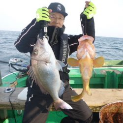 真祐丸 （しんゆうまる） 釣果