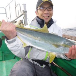 真祐丸 （しんゆうまる） 釣果