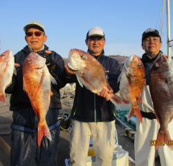 なかくに丸 釣果