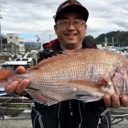 鵜来島家本渡船 釣果