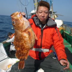 真祐丸 (しんゆうまる) 釣果