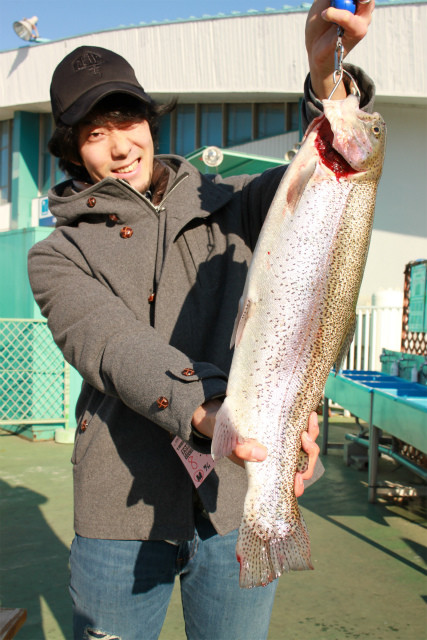 としまえんフィッシングエリア 釣果