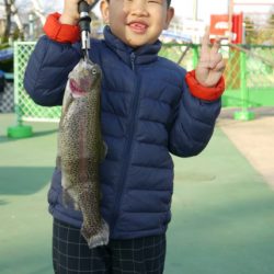 としまえんフィッシングエリア 釣果