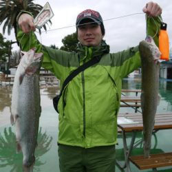 としまえんフィッシングエリア 釣果