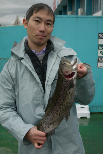 としまえんフィッシングエリア 釣果