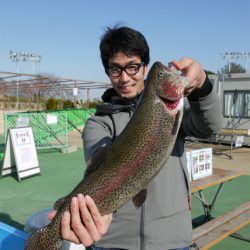 としまえんフィッシングエリア 釣果