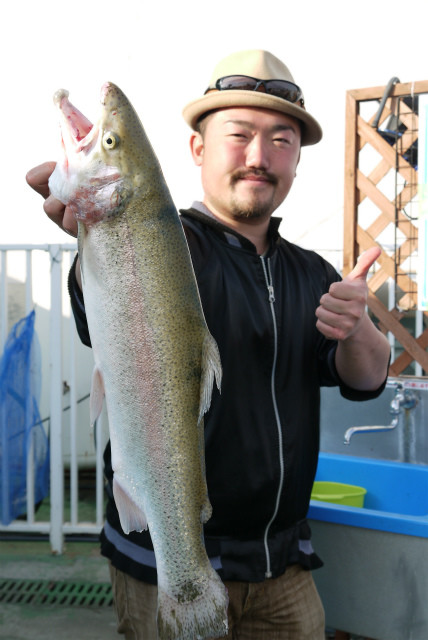 としまえんフィッシングエリア 釣果