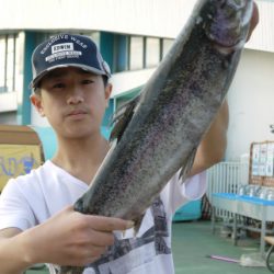 としまえんフィッシングエリア 釣果