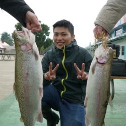 としまえんフィッシングエリア 釣果