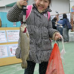 としまえんフィッシングエリア 釣果