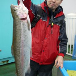 としまえんフィッシングエリア 釣果