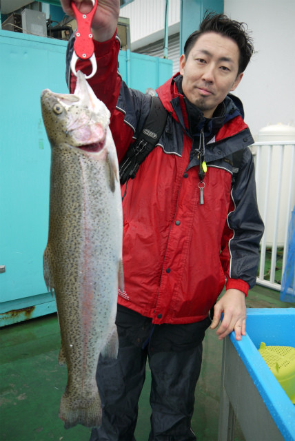としまえんフィッシングエリア 釣果