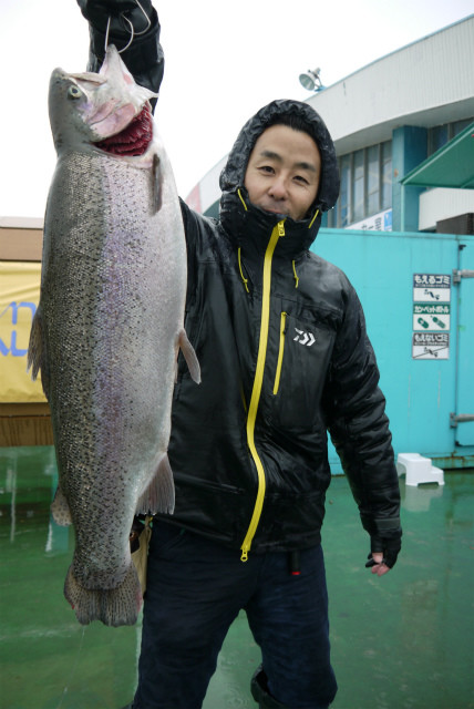 としまえんフィッシングエリア 釣果