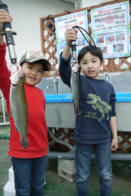 としまえんフィッシングエリア 釣果