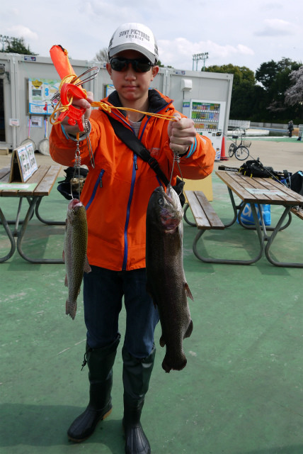 としまえんフィッシングエリア 釣果