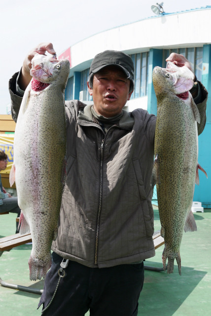 としまえんフィッシングエリア 釣果
