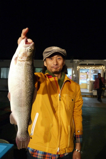 としまえんフィッシングエリア 釣果