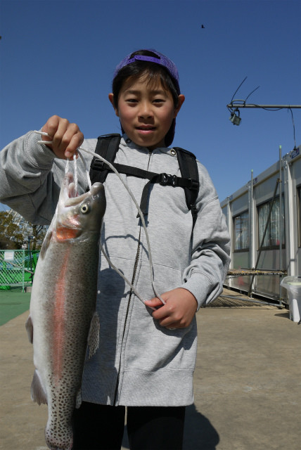 としまえんフィッシングエリア 釣果